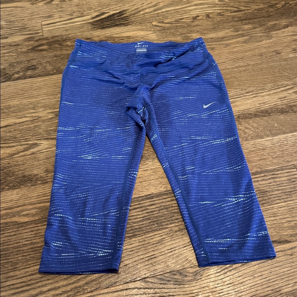 ✅ Blue Dri-FIT Capri Leggings with Drawstring Zipper & Reflectors